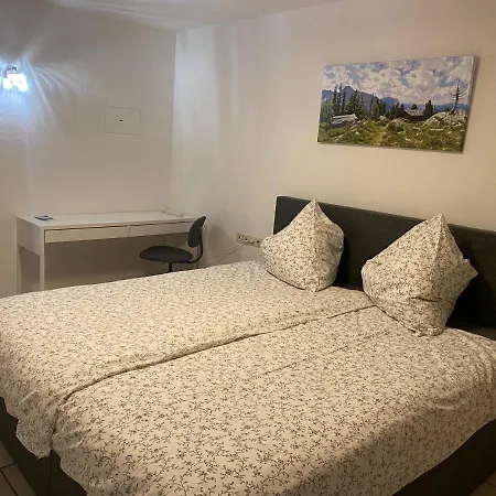 Apartman Zentral Mit Balkon Und Stellplatz